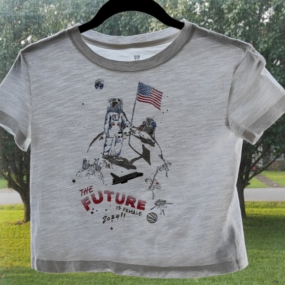 GAP  tee shirt - Picture 4 of 7